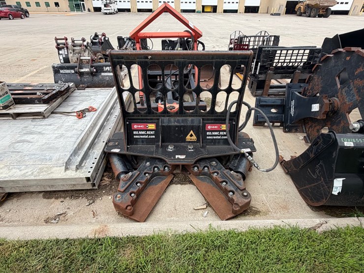 dymax-ranch-axe-tree-saw-skid-attach-image-2