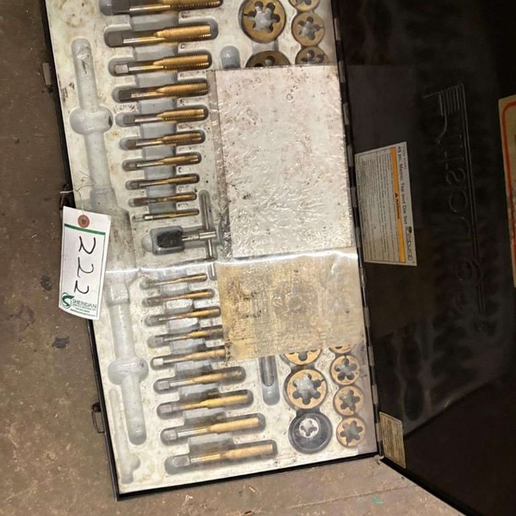 Tap and Die set