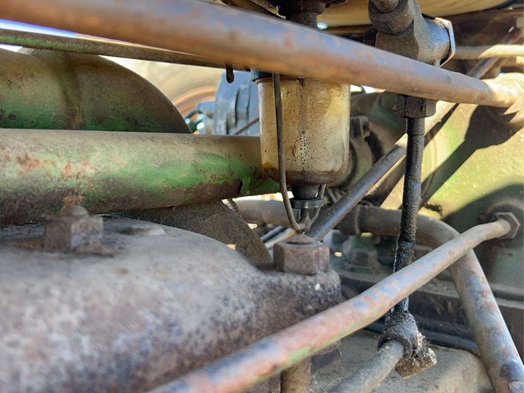 john-deere-model-b-image-44