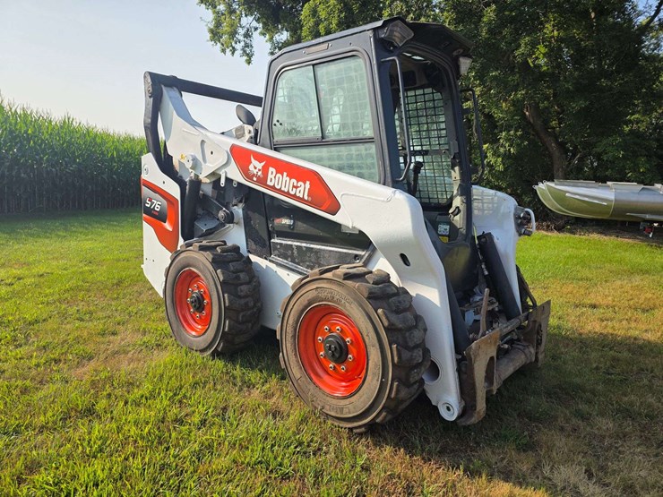 2021-bobcat-s76-image-1