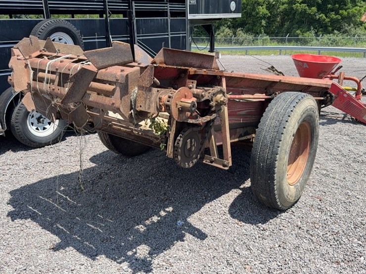massey-ferguson-11-image-4