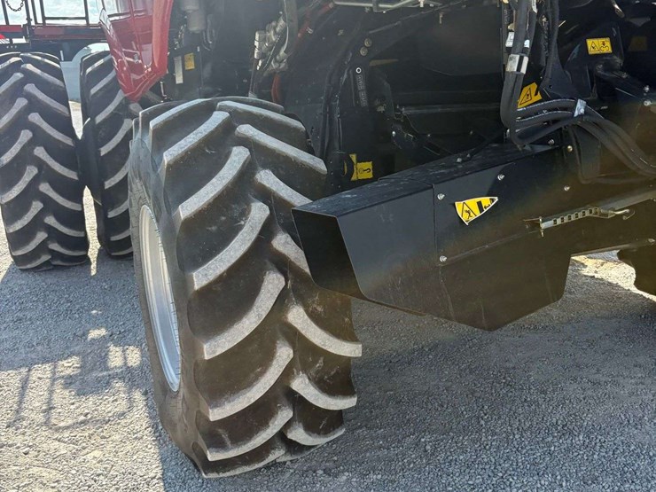 2020-case-ih-8250-image-13