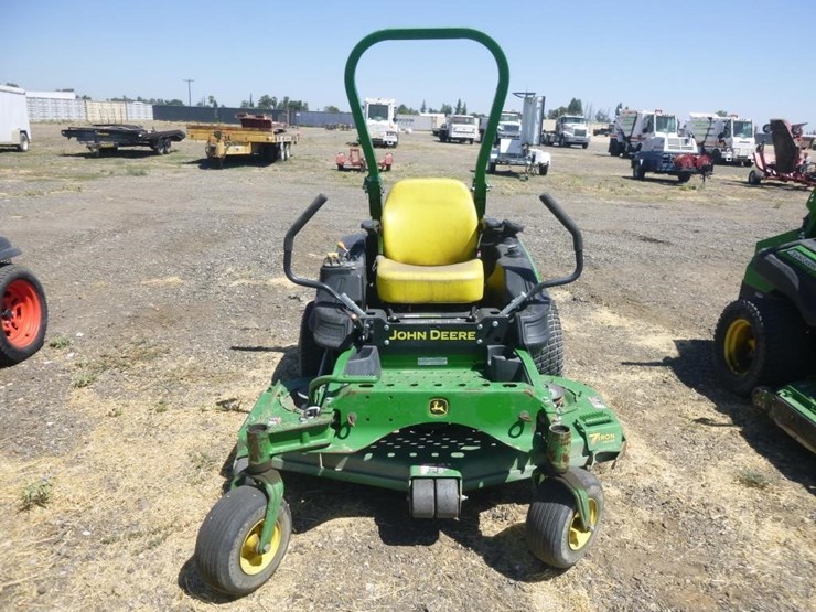 2020-john-deere-2020-image-7