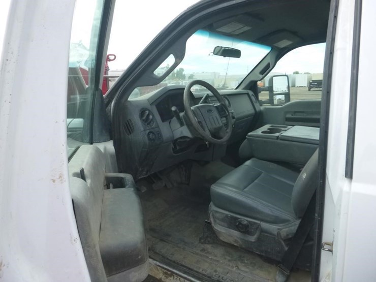 2015-ford-f550-image-5