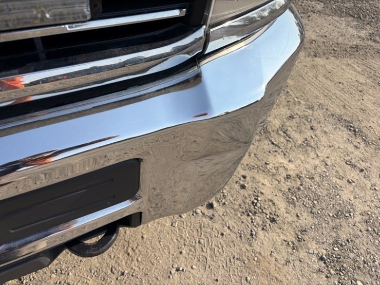 2016-chevrolet-silverado-3500-image-10