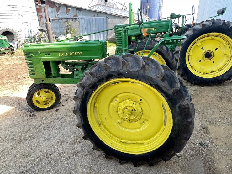 john-deere-h-image-8