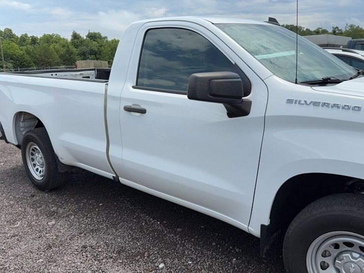 2021-chevrolet-1500-image-7