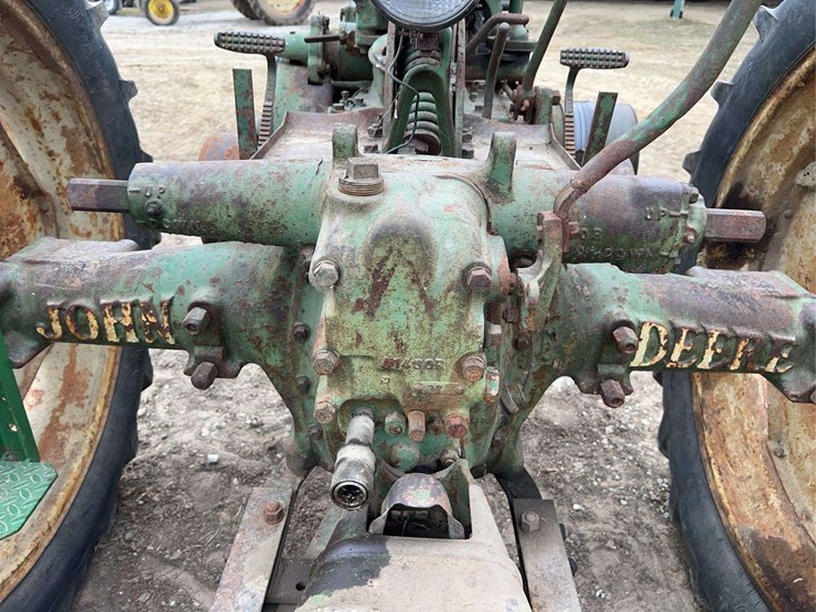 john-deere-model-b-image-35