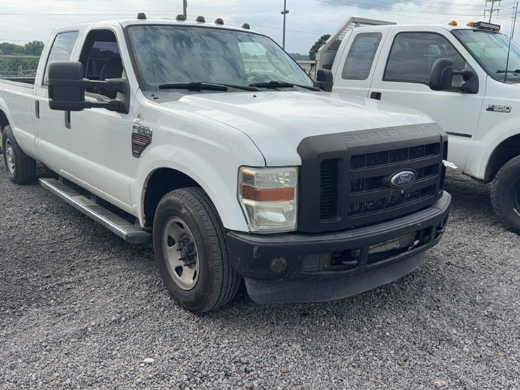 2010-ford-f250-image-3