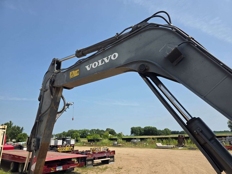 2007-volvo-ecr88-image-44