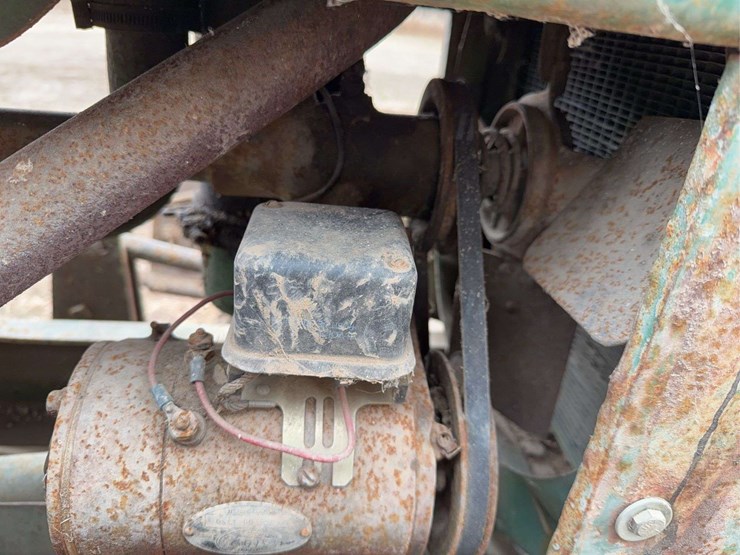 john-deere-b-image-23