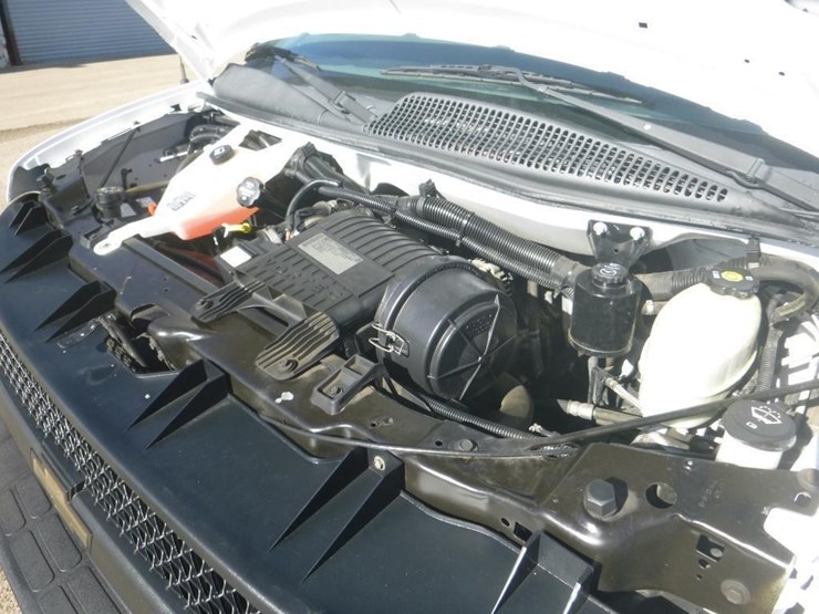 2014-chevrolet-express-2500-image-9