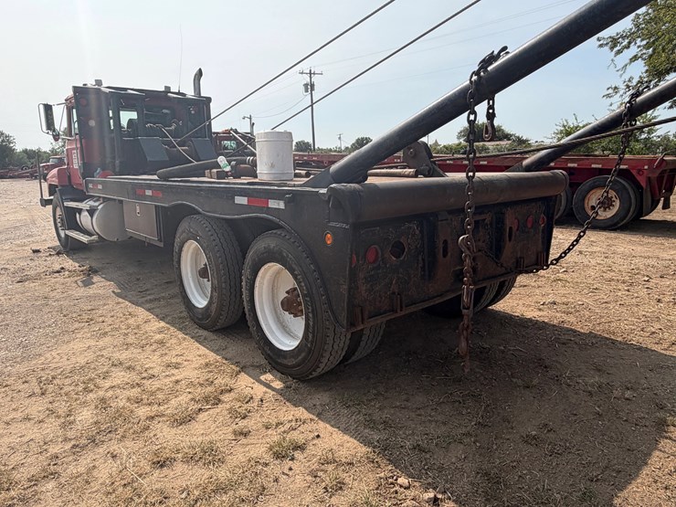 1999-mack-ch612-image-8