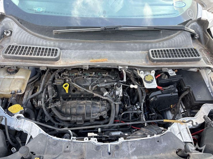 2015-ford-escape-image-7