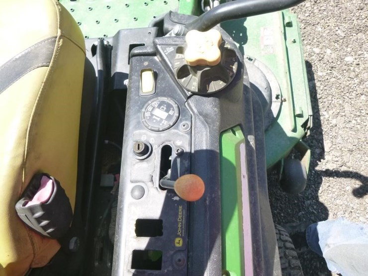 2021-john-deere-z994r-image-11
