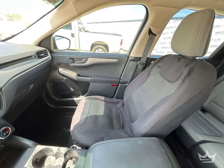 2020-ford-escape-image-20