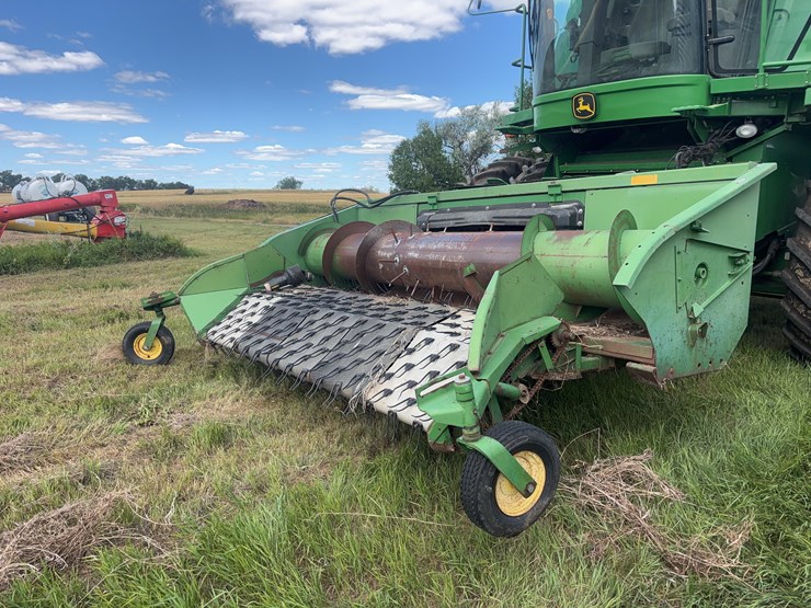 john-deere-212-image-3