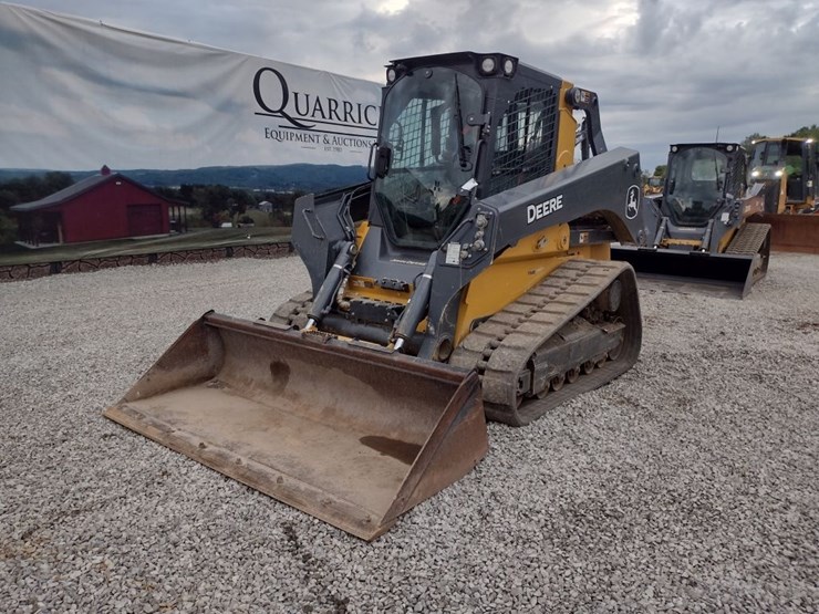 deere-331g-image-31