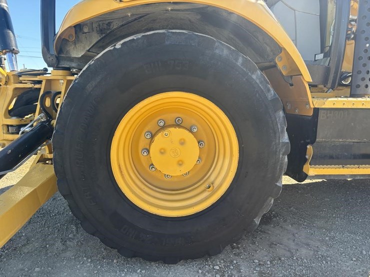 2012-caterpillar-420f-image-29