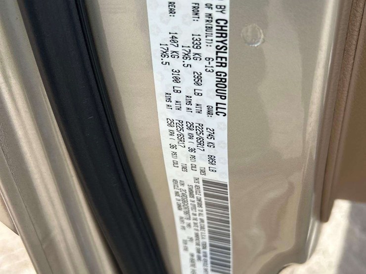 2013-dodge-grand-caravan-image-5