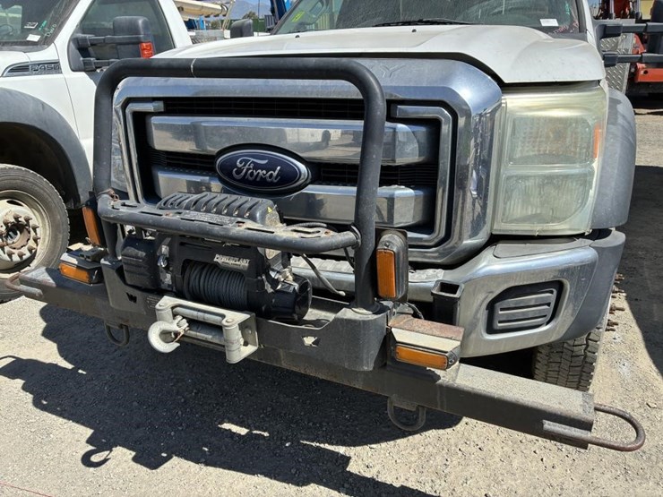 2012-ford-f450-image-12