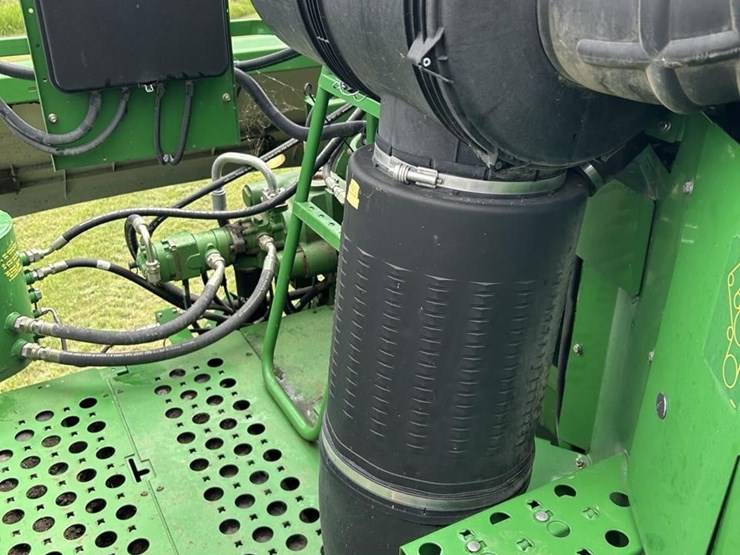 2007-john-deere-9760-sts-image-53