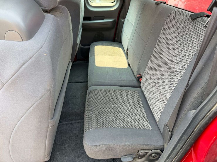 2004-ford-f150-image-52