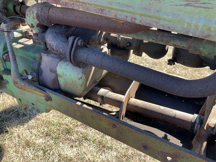 john-deere-model-b-image-23