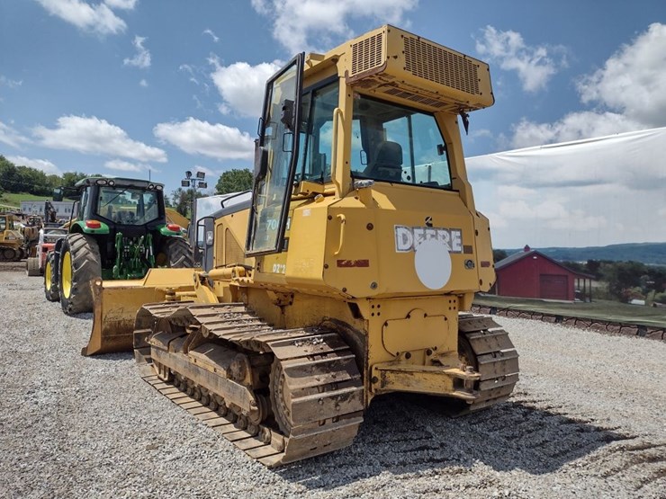 deere-700h-lt-image-35