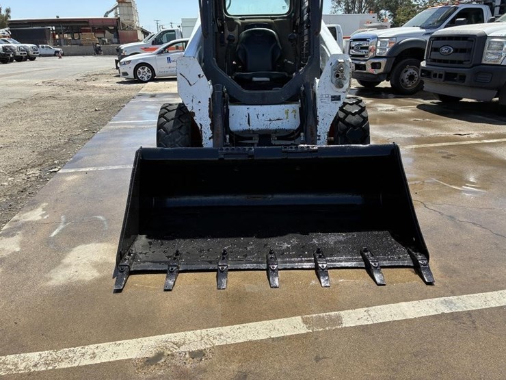 2022-bobcat-s590-image-7