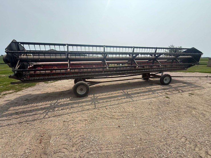 2003-model-1020-bean-head,-30’-fore-and-aft,-full-poly-underneath,-double-drive-image-3