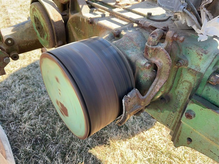 john-deere-model-b-image-27