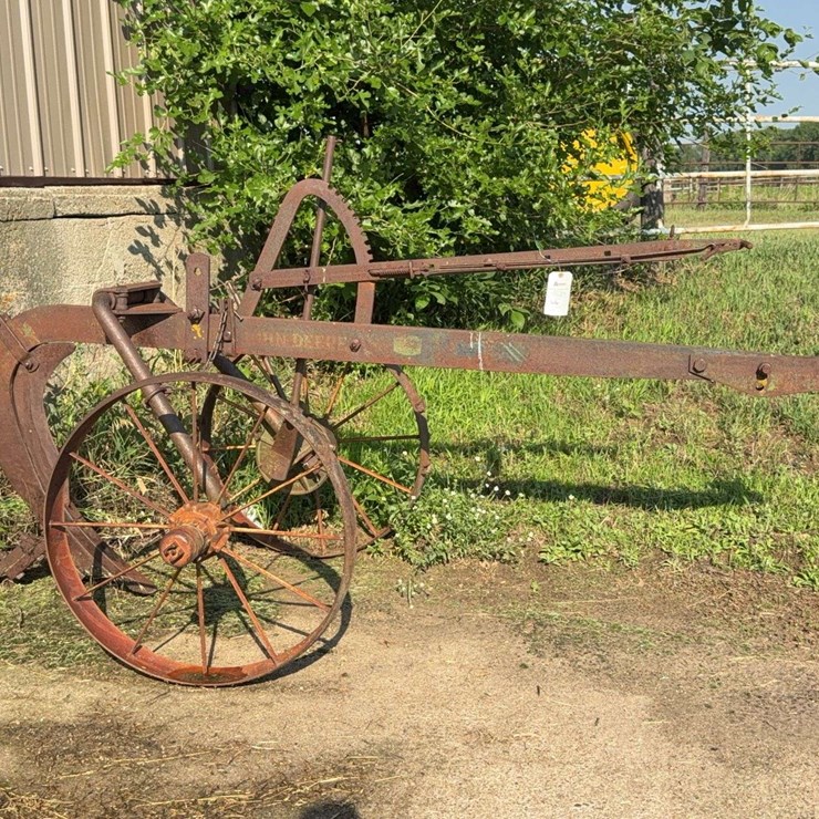 John Deere Killefer Single Shank Subsoiler