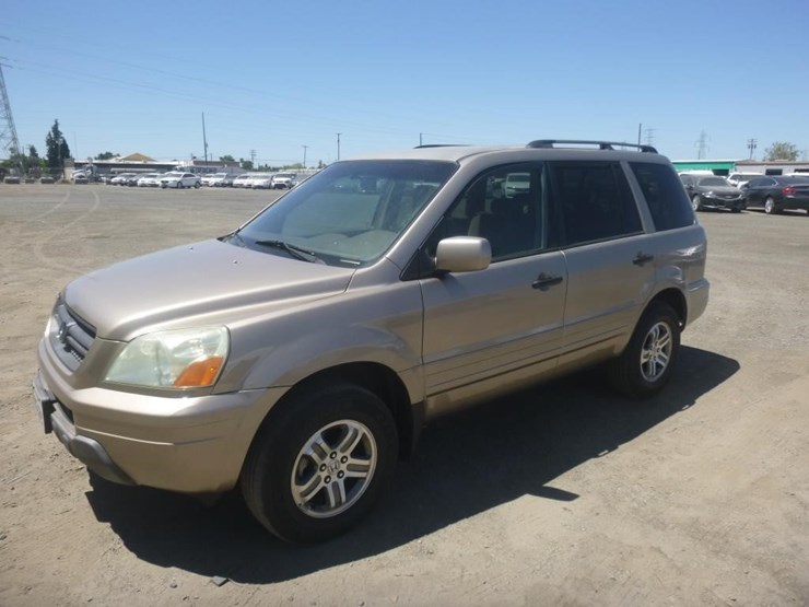 2004-honda-pilot-image-1