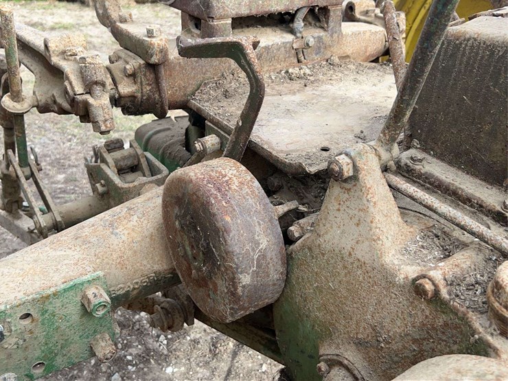 john-deere-model-b-image-25