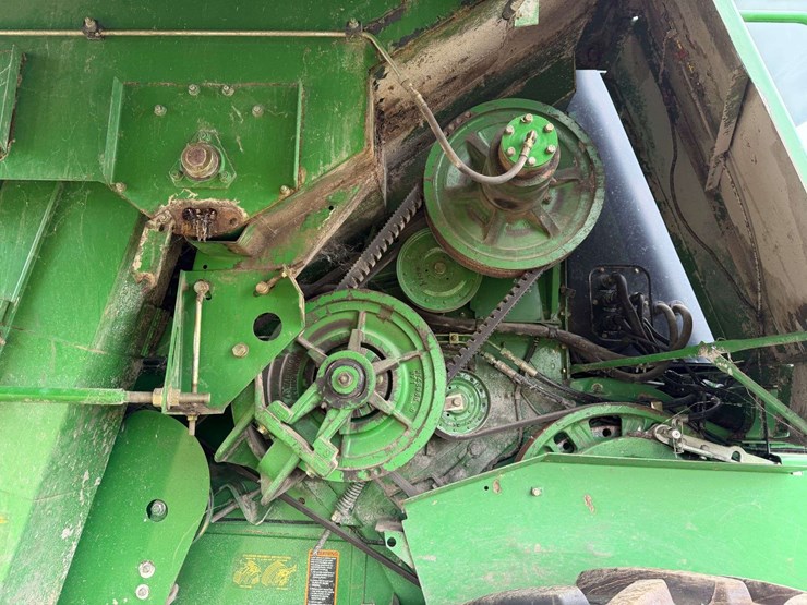 1997-john-deere-9600-image-43