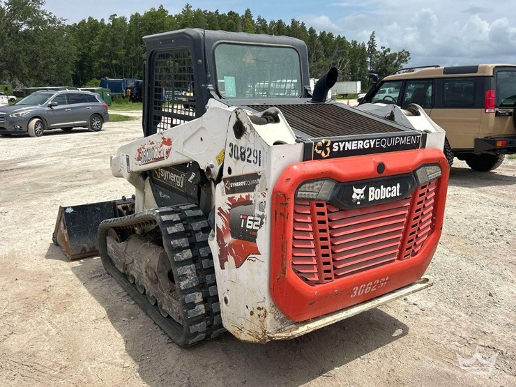 2021-bobcat-t62-image-4
