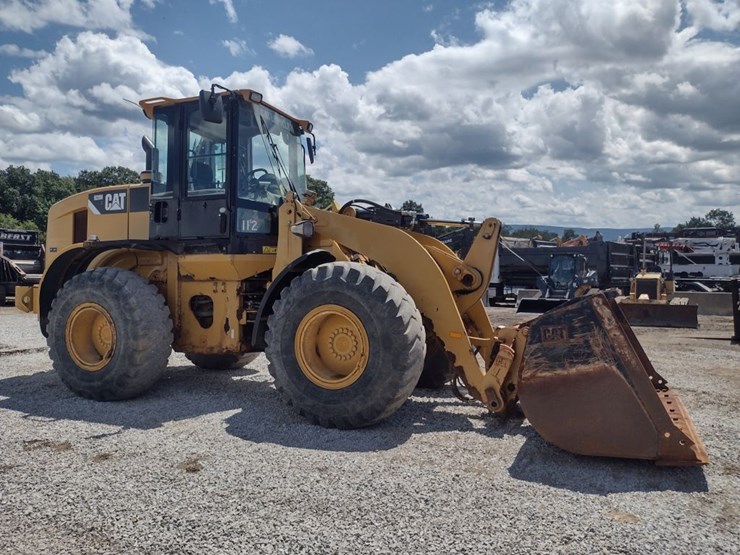 caterpillar-928h-image-3