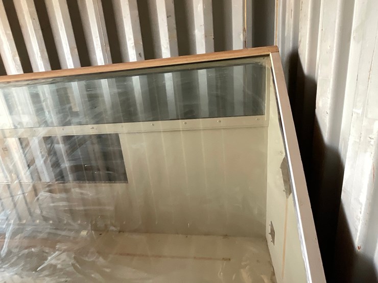 #4705-•-wooden-display-case-image-13