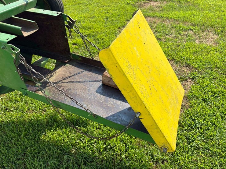 john-deere-336-image-27