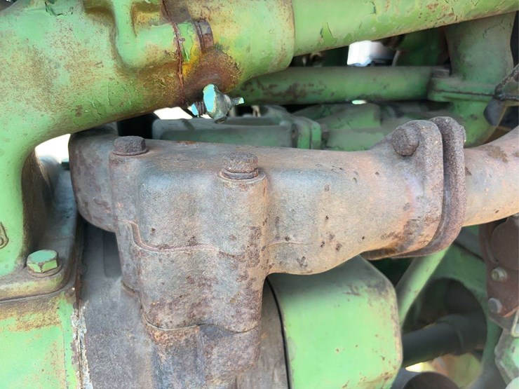 john-deere-70-image-55