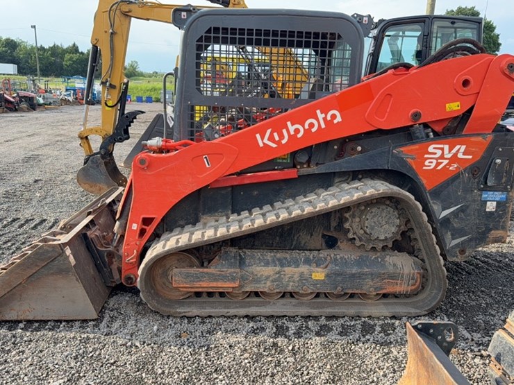 kubota-svl97-2-image-9