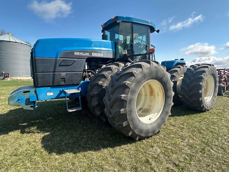 2001-new-holland-9684-image-1