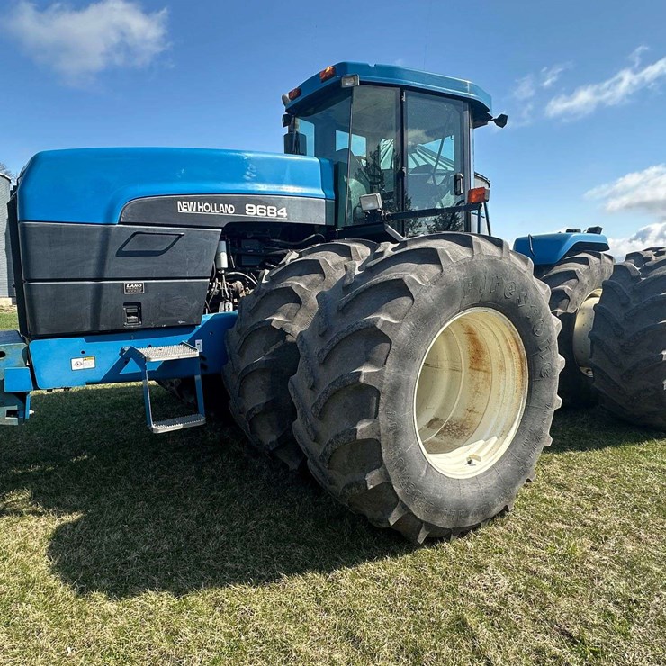 2001 NEW HOLLAND 9684