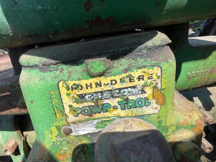 john-deere-b-image-31