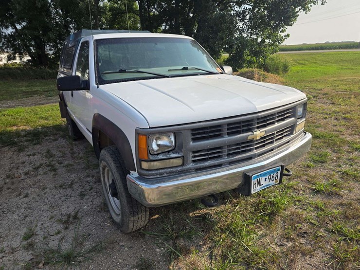 1999-chevrolet-silverado-2500-image-6