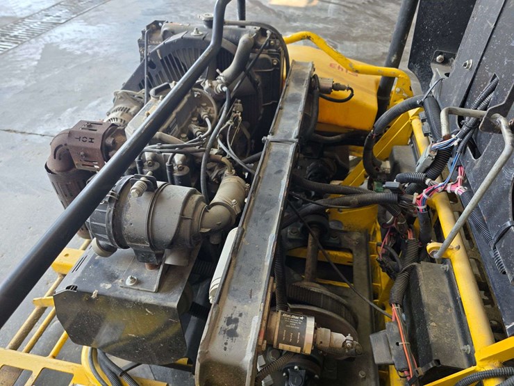 2006-wacker-crt48-ride-on-trowel,-48”,-vanguard/daihtsu-dm950g-gas-engine,-452.9-hours,-comes-with-t-image-36