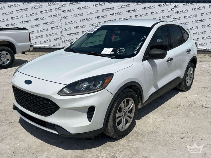 2020-ford-escape-image-1