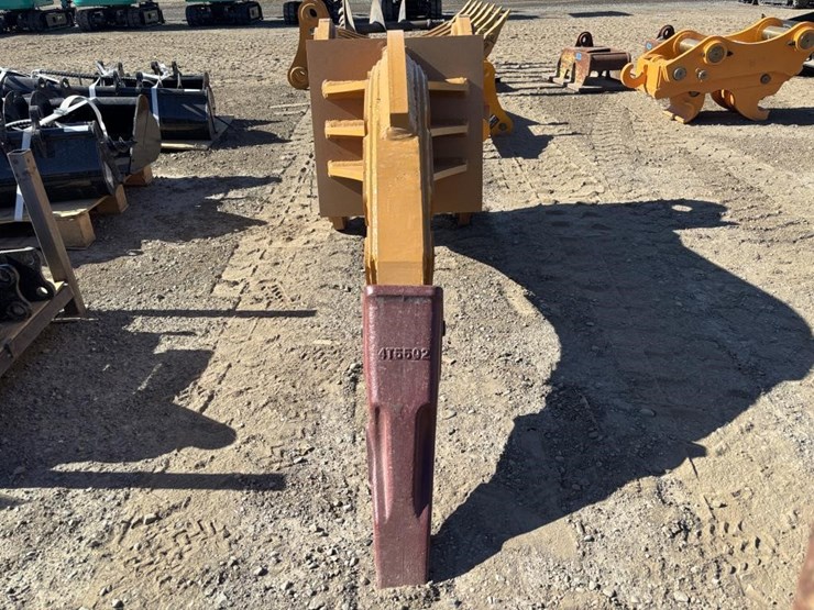caterpillar-336-image-5