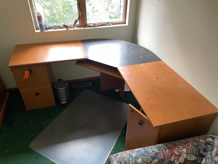 #7314-•-corner-desk-image-2